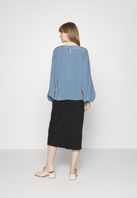 Kaffe CATIA BLOUSE - Blusa - infinity