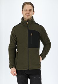 Unselected, dk olive black