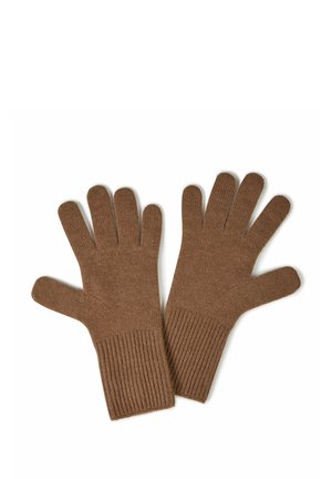 Duo bruine gebreide handschoenen met geribbelde manchetten, plat neergelegd met gespreide vingers op een witte achtergrond.