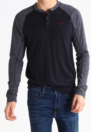 Bluzka z długim rękawem