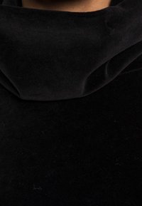 OPUS Sweatshirt - black