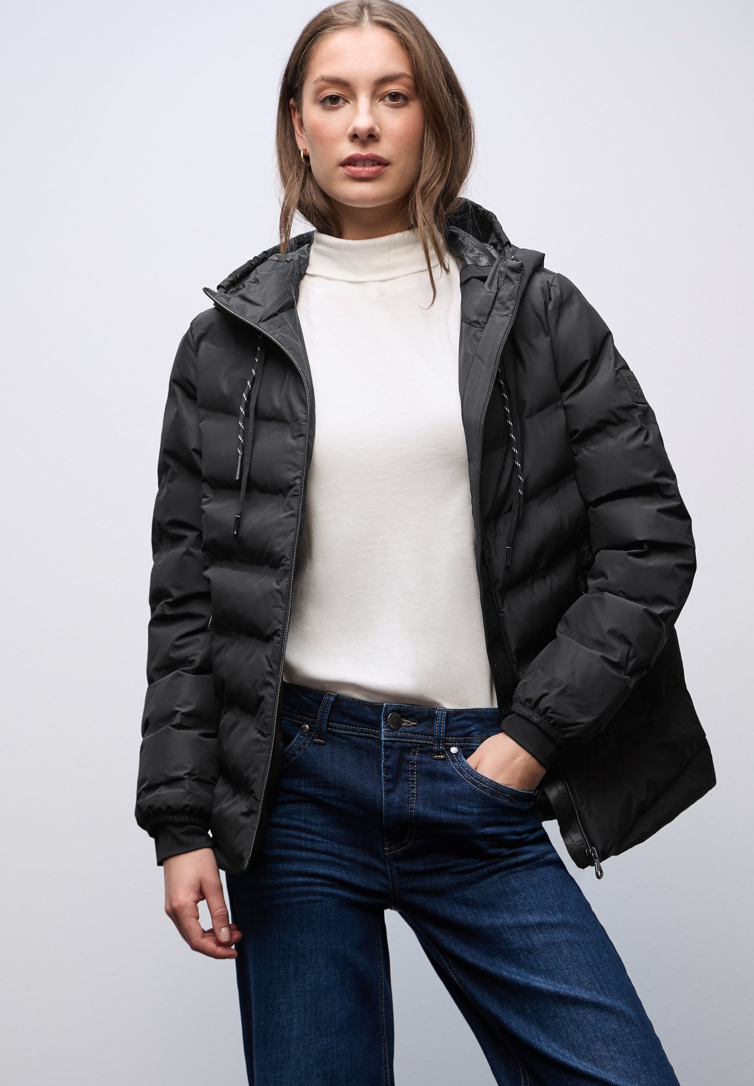 Veste D'Hiver Noire Et Blanche à Capuche Fausse Fourrure - Taille XL Vintage Neuf Sans étiquettes