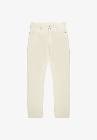 Jeans rectos de color beige claro, fabricados en denim, con cierre de botón, diseño de cinco bolsillos y detalles de costura sutiles.