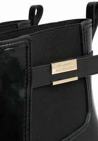 Tommy Hilfiger BELTED CLEAT RAIN - Gummistøvler - black