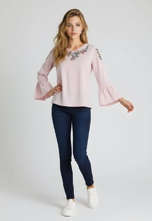 BORDADA - Camiseta de manga larga - rosa