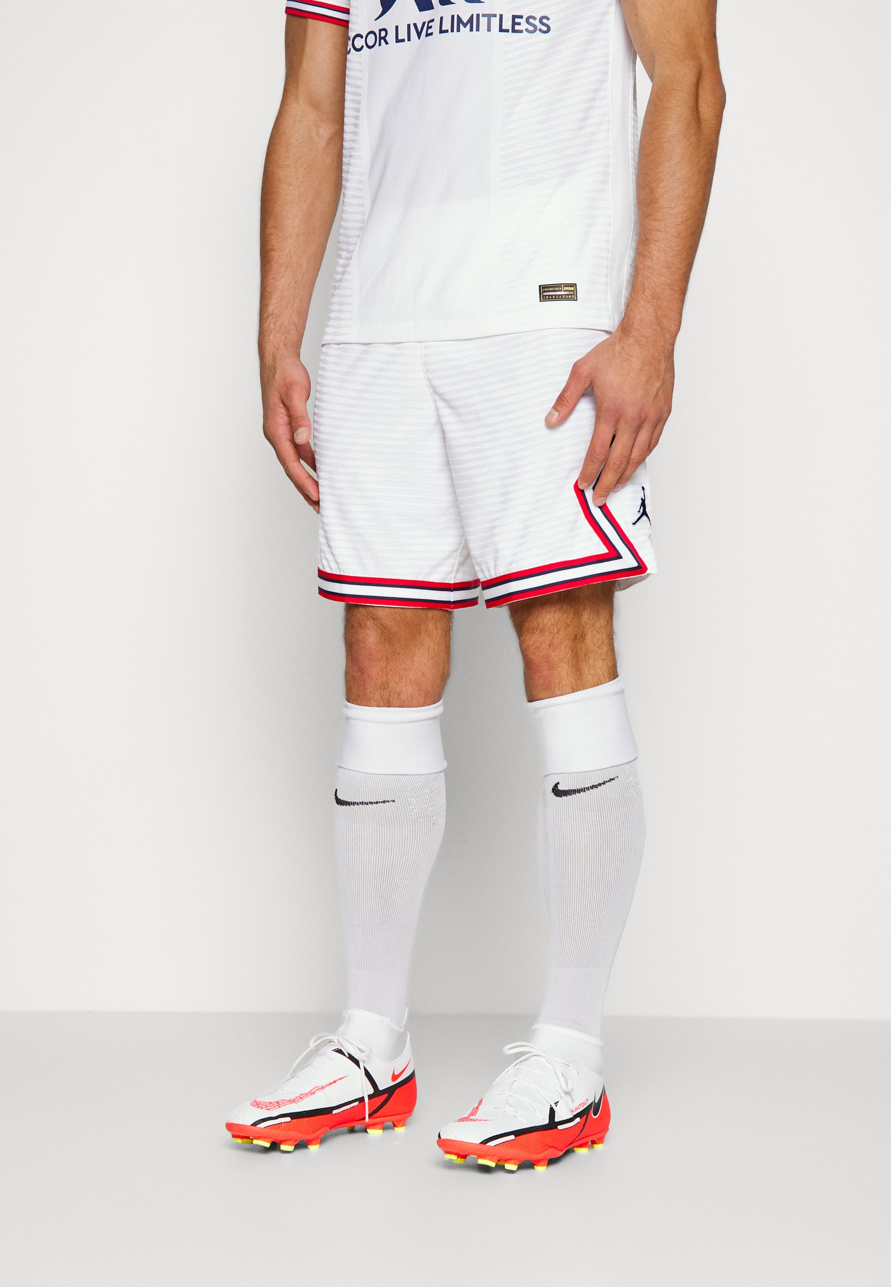 Top 10 des accessoires foot indispensables pour la saison | Foot Inside