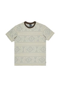 Camiseta de manga corta en beige claro con diseño estampado en gris, que presenta un cuello redondo en marrón oscuro y un detalle de etiqueta tejida.