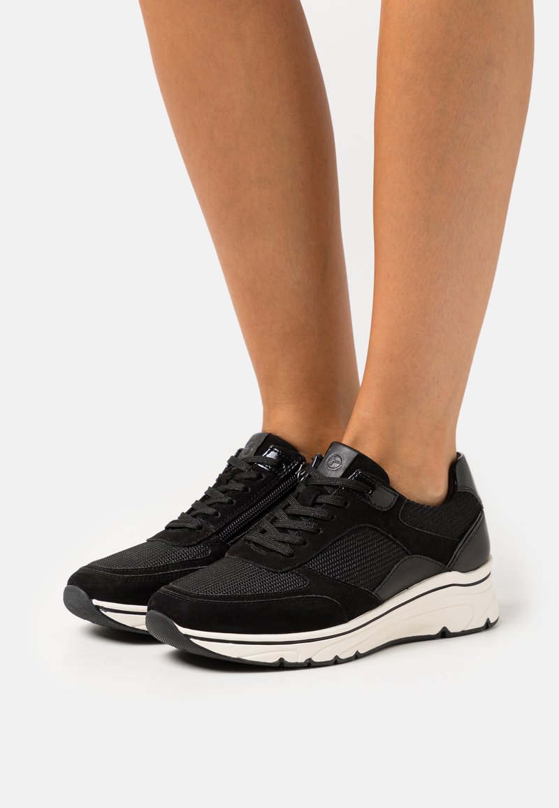 Tamaris Sportbačiai - black glam