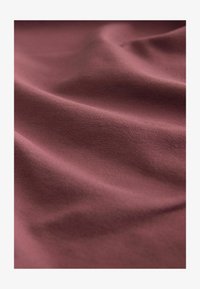 Vybrané, mauve purple