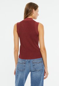 System Action Top - granate