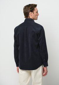 PROFUOMO REGULAR FIT - Camisa - navy