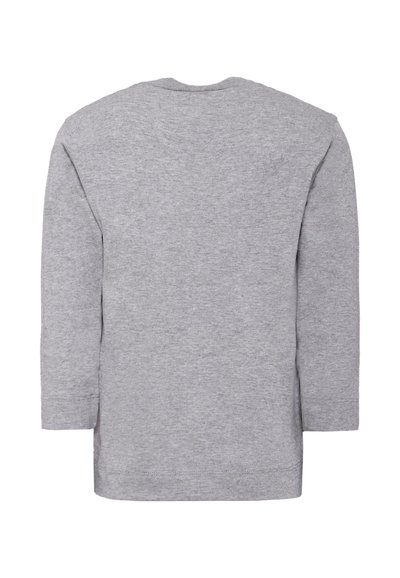 Maglietta grigia a maniche lunghe in tessuto misto cotone. Presenta un design semplice con collo tondo e una schiena e cuciture laterali lisce.