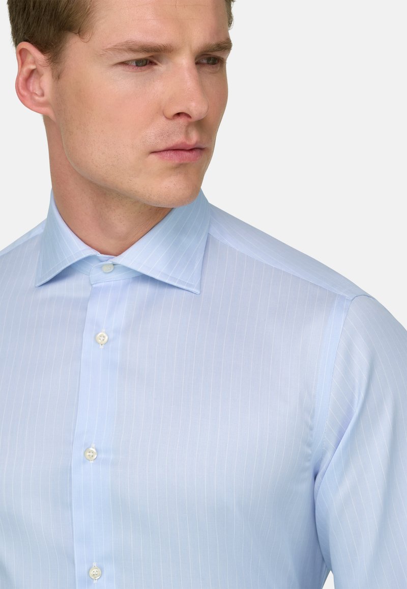 Boggi Milano ULTIMATE NON IRON SLIM FIT STRIPED - Formal shirt - light blue  - Zalando.ie