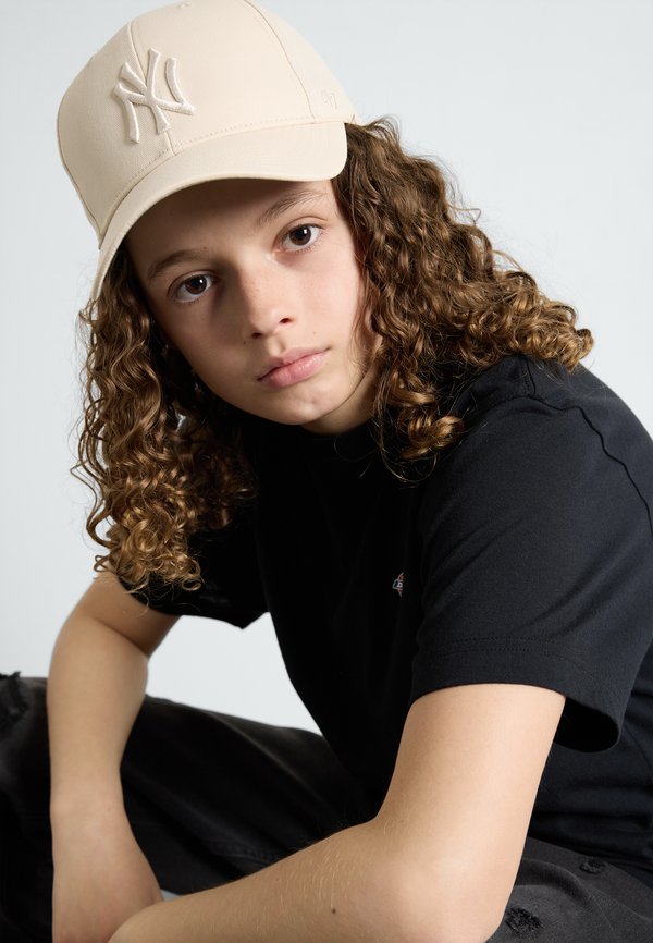 MLB NEW YORK YANKEES RAISED BASIC UNISEX - Cap - natural