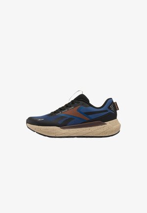 Reebok, REEBOK BASE TRAIL LOW-BLACK . - Zapatillas - batik blue black formal brown