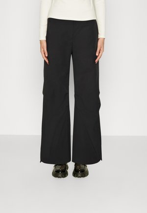 Weekday NILO TROUSER - Nadrágok - black