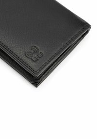 Schwarze Lederbörse mit strukturierter Oberfläche, ausgestattet mit einem RFID-Logo, gefaltetem Design und sichtbaren Nähten entlang der Kanten.
