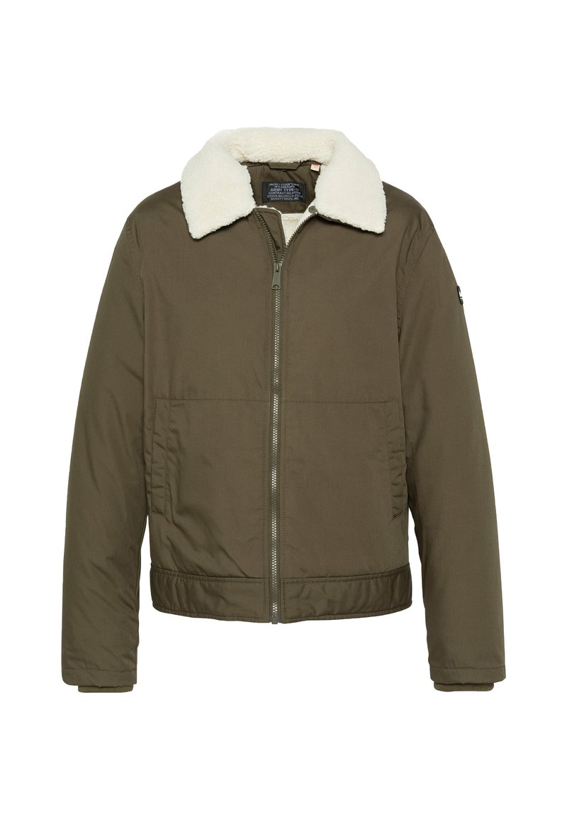 Kurtka typu bomber w oliwkowej zieleni z białym kołnierzem z baranka, przednim zamkiem błyskawicznym, dwoma bocznymi kieszeniami oraz ściągaczem na dole. Wytrzymały materiał z lekkim ociepleniem.