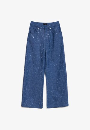 Pantaloni in denim a gamba larga di colore blu scuro, con motivo maculato, tasche anteriori, chiusura con bottoni e finitura texturizzata.