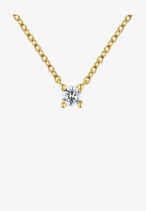Collar de cadena de oro con un colgante redondo de diamante transparente sostenido por cuatro garras doradas, con un acabado pulido y eslabones texturizados.