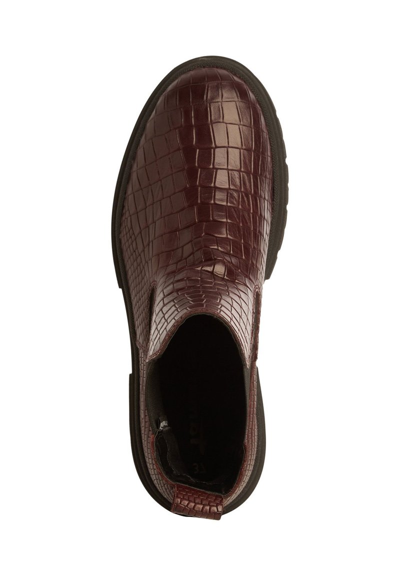 Bordeauxfarbene Knöchelstiefel mit einem glänzenden, strukturierten Krokodilmuster. Verfügt über elastische seitliche Einsätze und eine schwarze Gummisohle, die für das Hineinschlüpfen konzipiert ist.