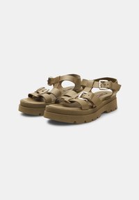 Bata Sandály na platformě - verde