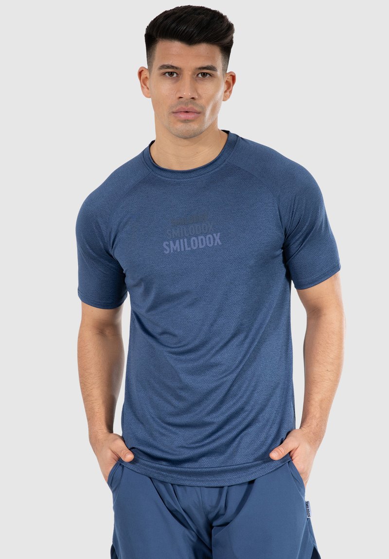 Smilodox POWERFIT TRIPLE PERFORMANCE - T-shirt till träning - dunkel blau