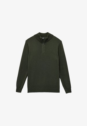 Donkergroen gebreide pullover met een hoge kraag, voorzien van een kwart ritssluiting en geribde manchetten en zoom. De gestructureerde stof verhoogt de warmte.