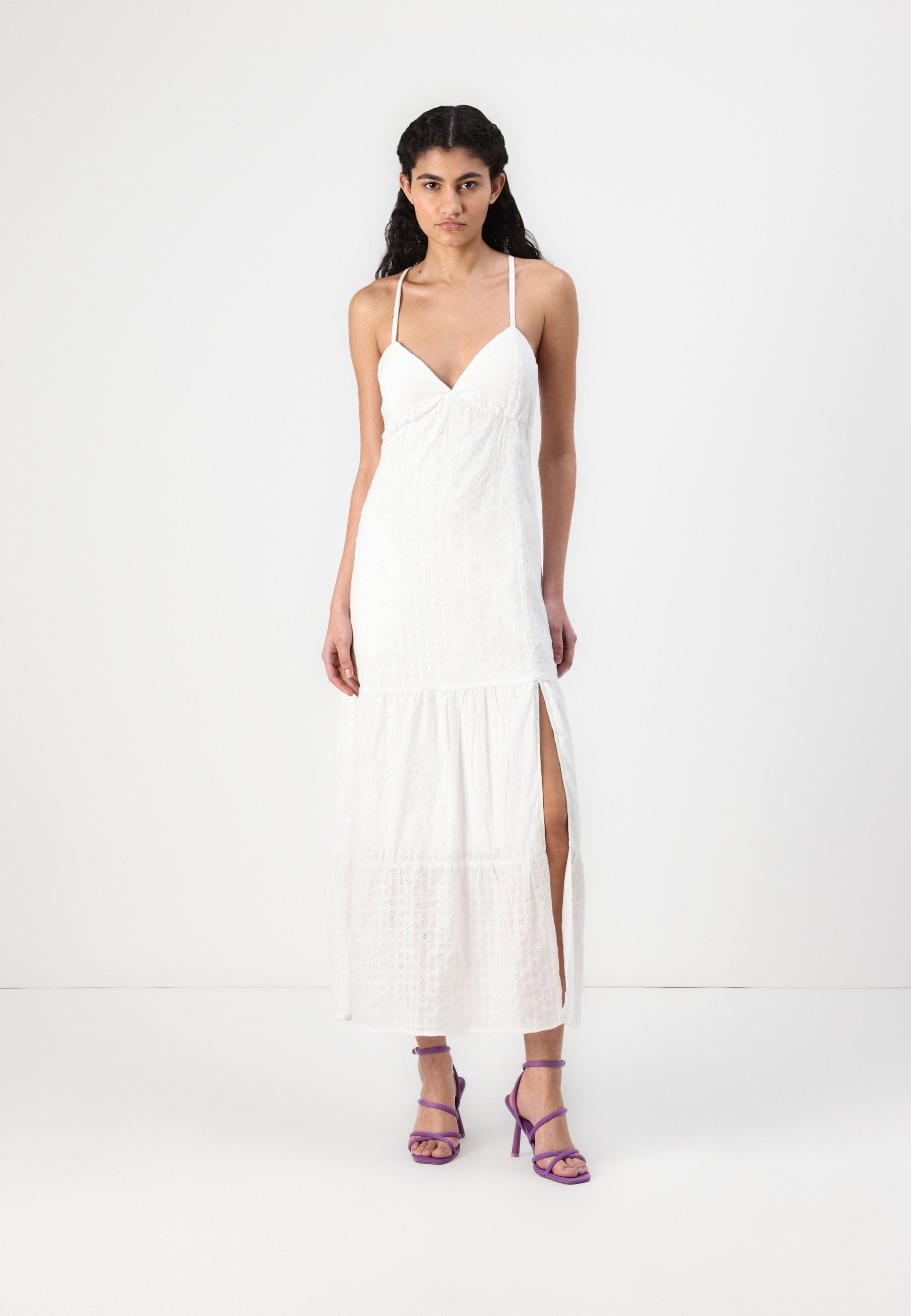 Hollister Co. BARE OPEN BACK MAXI DRESS - Maxi dress - bright white/white - Zalando.ie Hollister Co. BARE OPEN BACK MAXI DRESS - Maxi dress - bright white/white - Zalando.ie