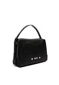 Zwarte lederen handtas met een gestructureerde vorm, voorzien van een enkele handgreep aan de bovenkant, zilveren hardware accenten en een ritssluiting. Opvallende strassdetails aan de voorkant.