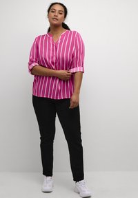 Kaffe Curve SIDA - Blúzka - shoking pink chalk stripe