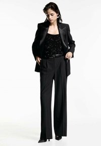 Mango Top - black