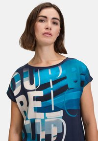 Betty & Co CASUAL - Blouse - dark blue petrol