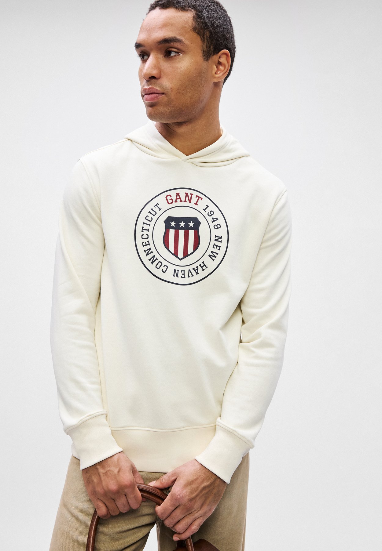 GRAPHIC HOODIE