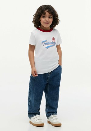 Tommy Hilfiger, LB TOMMY CREST T-SHIRT SS - T-Shirt print - white