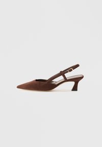 Δεν επιλέχθηκε, walnut