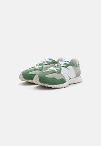 New Balance Sneaker low - green