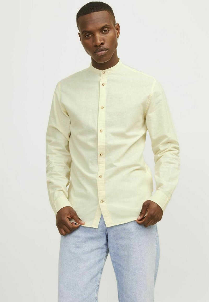 Jack & Jones JJESUMMER BAND LINEN MIX SHIRT - Overhemd - french vanilla
