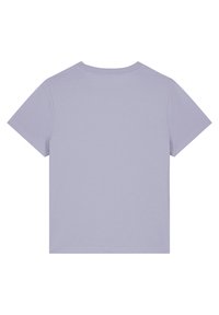 Kurzarm-T-Shirt in hellem Lavendel mit Rundhalsausschnitt, aus weichem Baumwollstoff; der Rücken ist schlicht ohne Muster oder Verzierungen.
