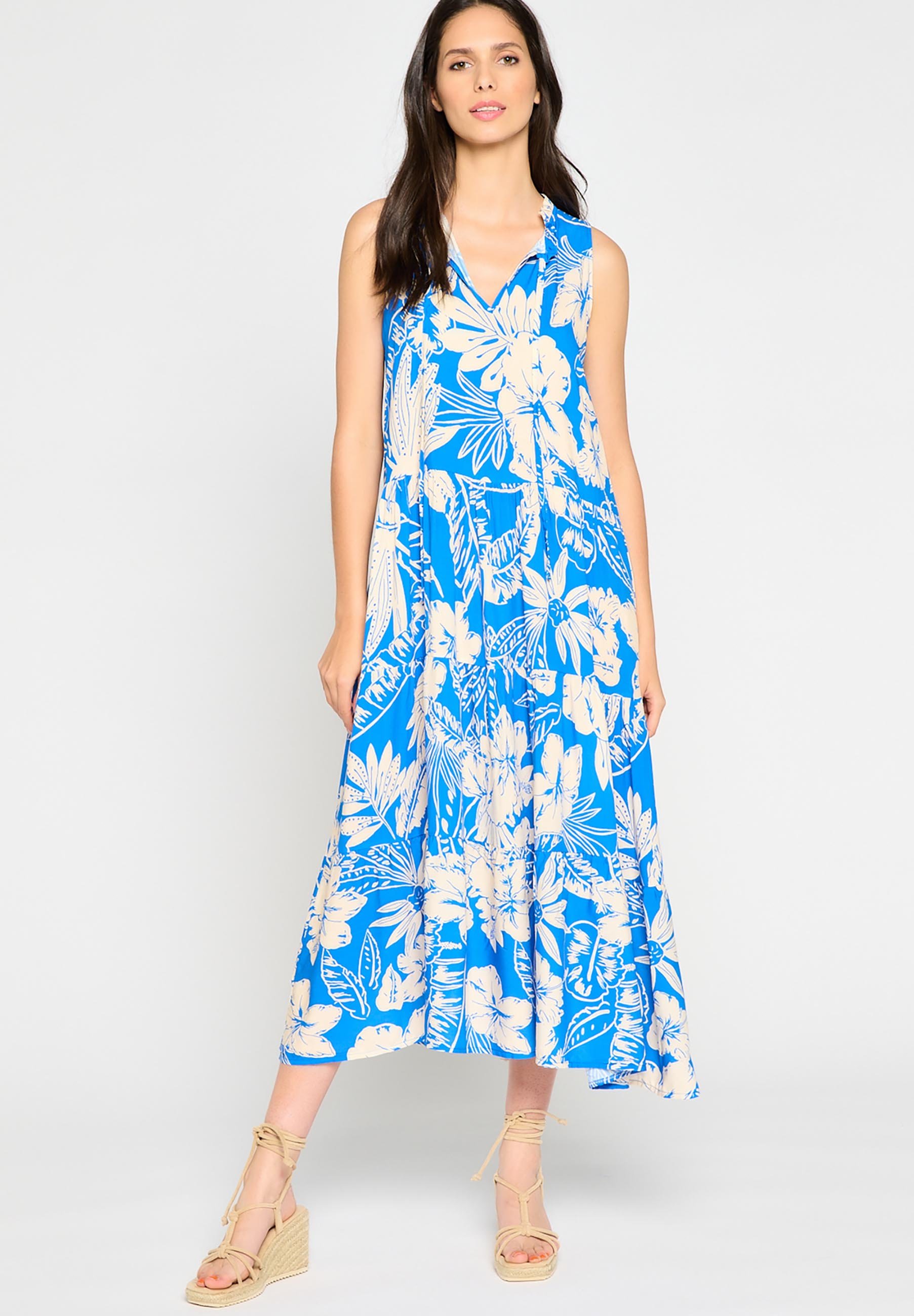 LolaLiza WITH FLORAL - Vestido largo - blue/azul - Zalando.es