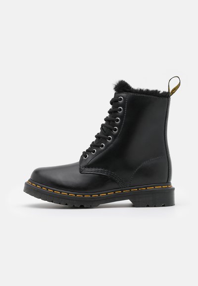 1460 SERENA - Bottines à lacets - black