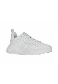 Weißer Sportschuh mit strukturiertem Mesh- und Synthetik-Obermaterial, runder Schuhspitze und gepolsterter Sohle. Verfügt über Schnürsenkel und eine Zuglasche an der Ferse.