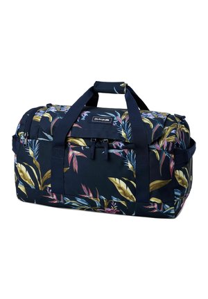 Borsa duffel blu scuro con stampa tropicale di foglie, doppi manici, scomparto principale con cerniera e piccola tasca frontale, logo Dakine visibile sul davanti.