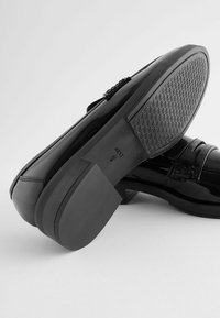 Next FOREVER COMFORT ROUND TOE - REGULAR FIT - Loafers - black