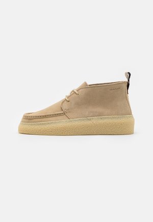 GANT, Chaussures à lacets - beige