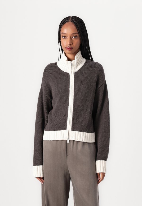 SALOU CARDIGAN - Cardigan - beluga