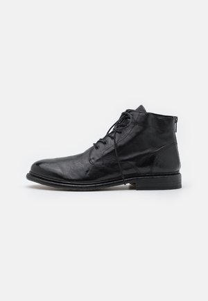 Lace-up ankle boots - washed black