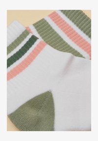 Sélectionné, green pink