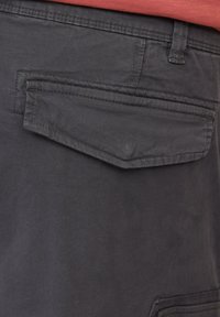 s.Oliver BERMUDA biały