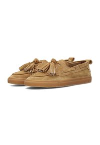 Mocasines de ante en tono beige con detalles de borlas, suela de goma, diseño de cordones y ojales de metal. Textura suave con suela en un tono beige contrastante.